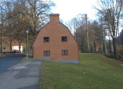 tumba hus 12.22.JPG